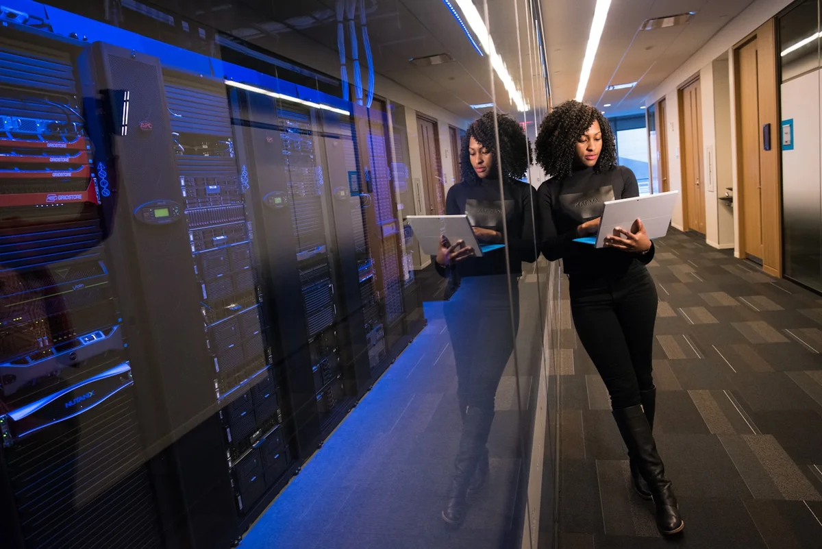 How to Ensure a Smooth Transition to Hosted Cloud Communication for Your Business